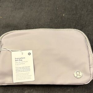 Lululemon Everywhere Belt Bag in grey